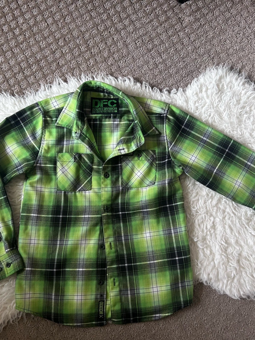 DIXXON Green Black Plaid Button-Down Shirt - Boys Medium